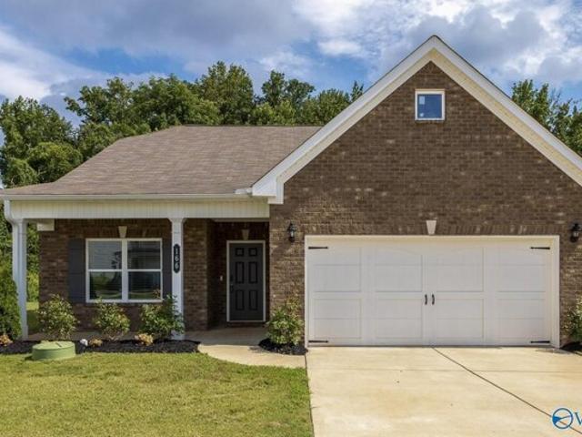 House for sale in New Market, Alabama