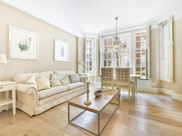 House for rent in Chelsea, Greater London