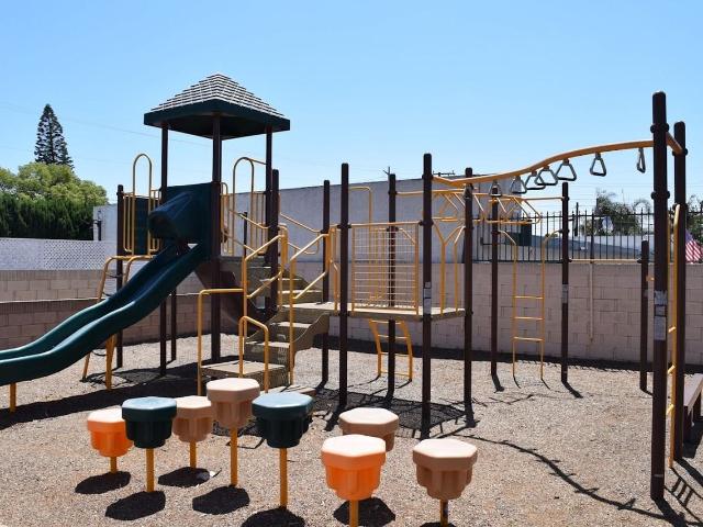 Apartment for rent in Anaheim, California