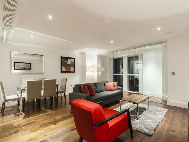 House for rent in Canary Wharf, Greater London