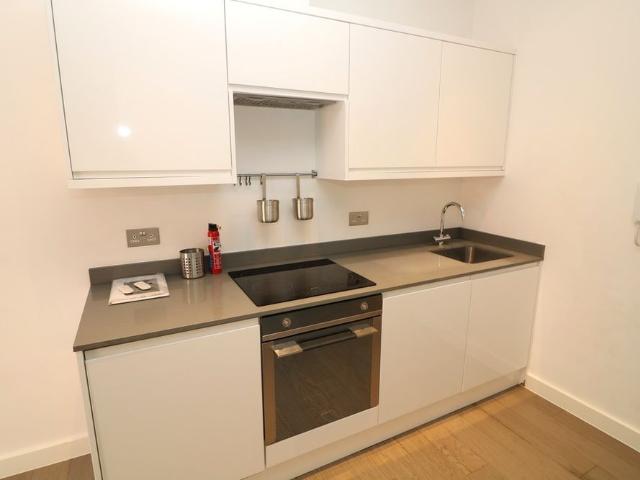 Studio for rent in Pachesham Park, Surrey