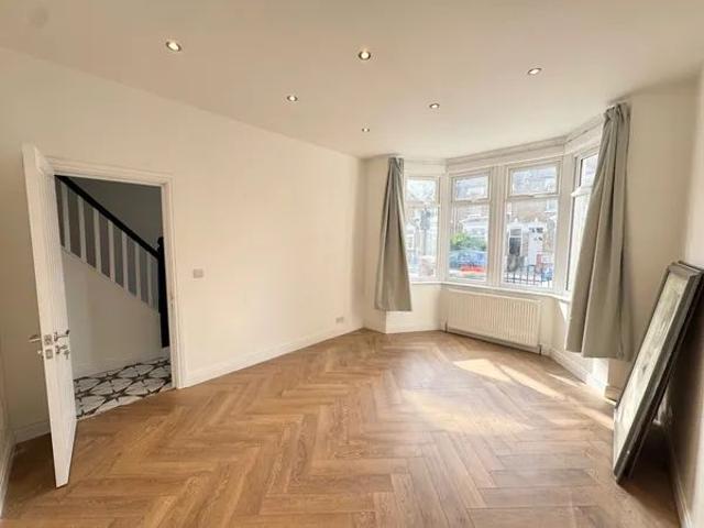 House for rent in Forest Gate, Greater London