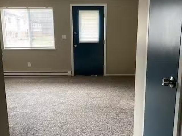 Condo for rent in Youngstown