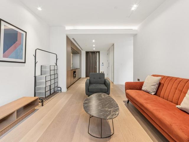 Apartment for rent in St Clement Danes, Greater London