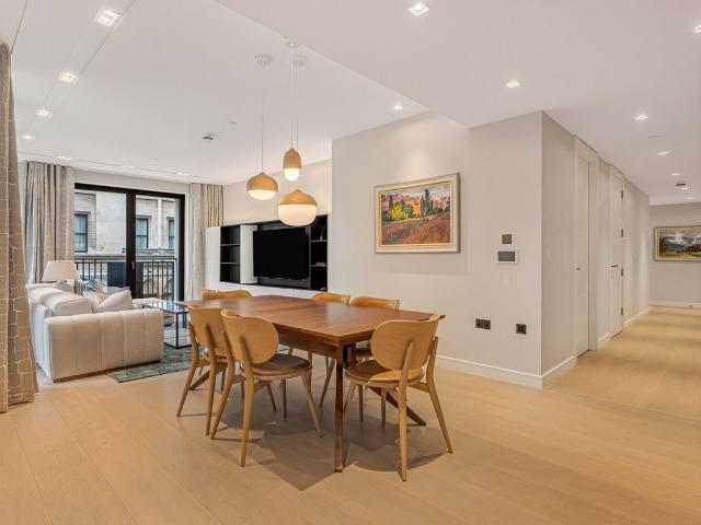 Apartment for rent in St Clement Danes, Greater London