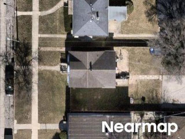 House for sale in Great Lakes, Illinois
