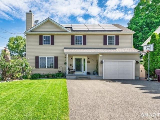 House for sale in Farmington, Connecticut