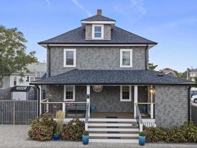 House for sale in Hull, Massachusetts