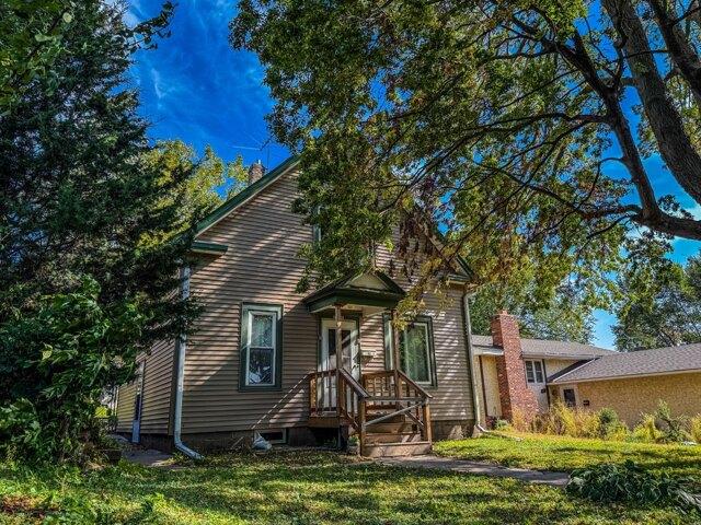 House for sale in Hennepin, Minnesota