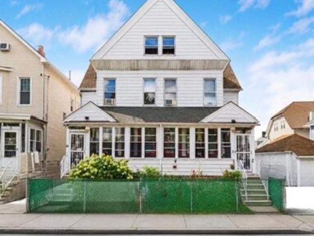House for sale in Passaic, New Jersey