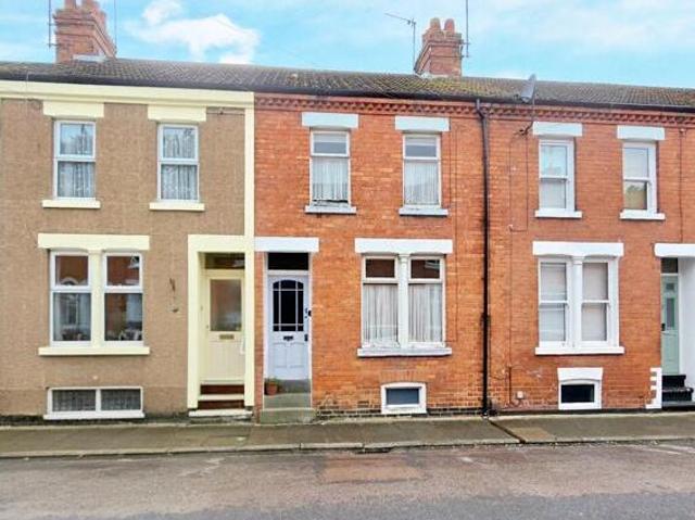 House for sale in Northampton, Northamptonshire