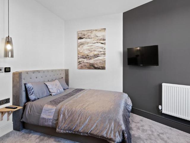 House for rent in Heigham Grove, East Bank