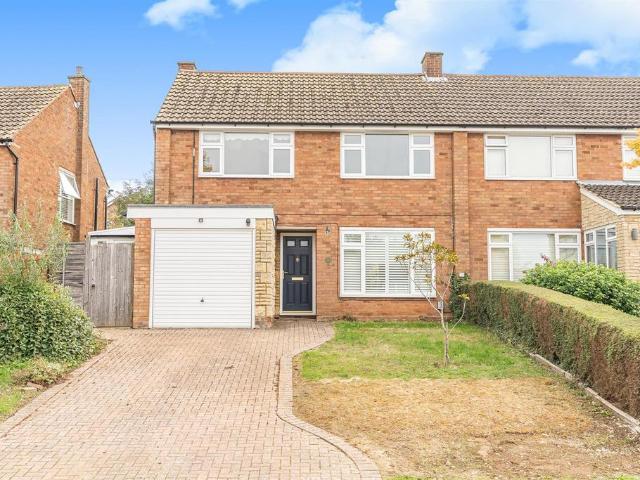 House for rent in Harlington, Central Bedfordshire