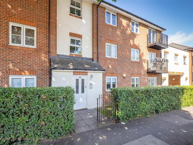Apartment for rent in Greater London
