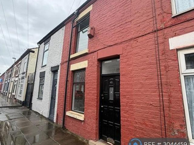 House for rent in Calderstones