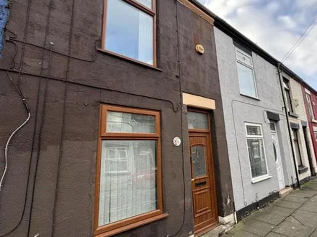 House for rent in Calderstones