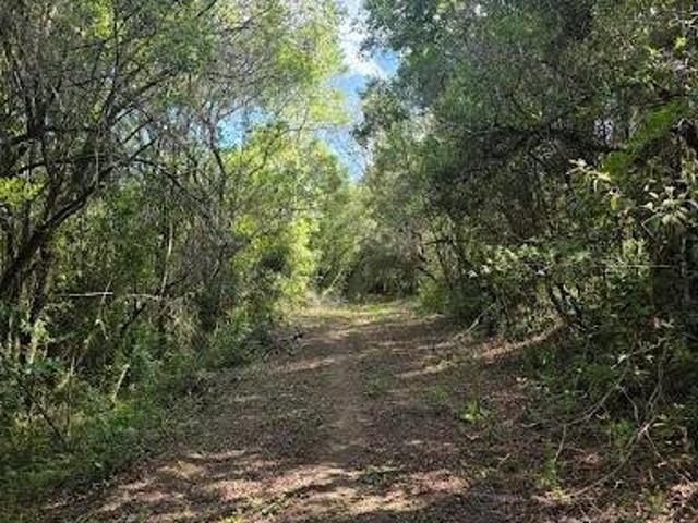 Terreno venda em Região Imediata de Guaratinguetá, Região Metropolitana do Vale do Paraíba e Litoral Norte