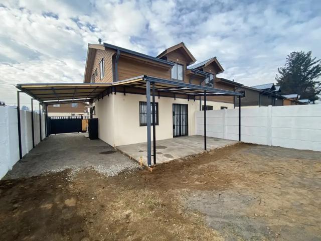 Casa en arriendo en Valles de Linares, Linares