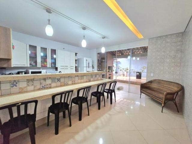 Casa venda em Região Geográfica Imediata do Distrito Federal, Região Integrada de Desenvolvimento do Distrito Federal e Entorno
