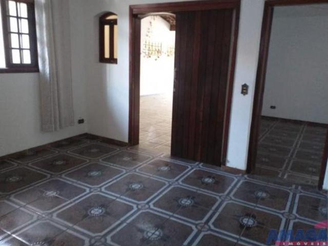 Casa venda em Região Imediata de São José dos Campos, Região Metropolitana do Vale do Paraíba e Litoral Norte
