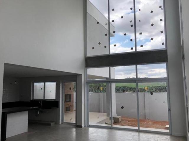 Casa venda em Guaxupé, Região Geográfica Intermediária de Varginha