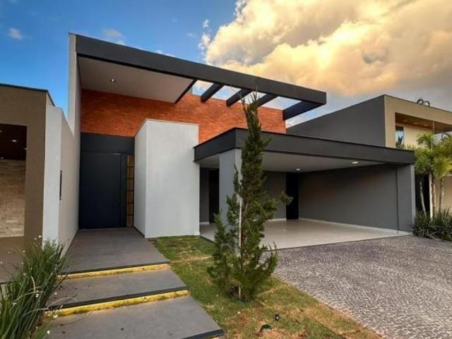 Casa venda em Região Geográfica Imediata do Distrito Federal, Região Integrada de Desenvolvimento do Distrito Federal e Entorno