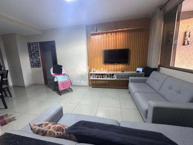 Casa venda em Região Geográfica Imediata do Distrito Federal, Região Integrada de Desenvolvimento do Distrito Federal e Entorno