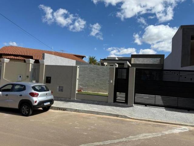Casa venda em Região Geográfica Imediata do Distrito Federal, Região Integrada de Desenvolvimento do Distrito Federal e Entorno