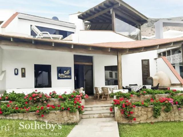 Casa venta en La Barranca