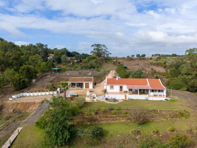 Vivenda venda em São Teotónio, Odemira