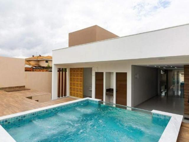 Casa venda em Região Geográfica Imediata do Distrito Federal, Região Integrada de Desenvolvimento do Distrito Federal e Entorno