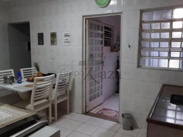 Casa venda em Região Imediata de São José dos Campos, Região Metropolitana do Vale do Paraíba e Litoral Norte