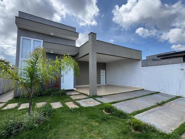 Casa venda em Região Geográfica Imediata do Distrito Federal, Região Integrada de Desenvolvimento do Distrito Federal e Entorno