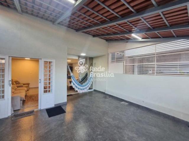 Casa venda em Região Geográfica Imediata do Distrito Federal, Região Integrada de Desenvolvimento do Distrito Federal e Entorno