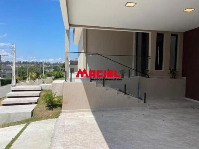 Casa venda em Região Imediata de São José dos Campos, Região Metropolitana do Vale do Paraíba e Litoral Norte