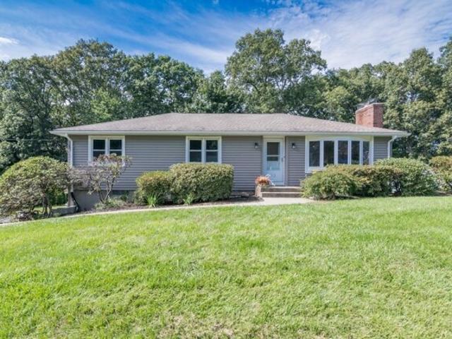 House for sale in Hampden, Massachusetts