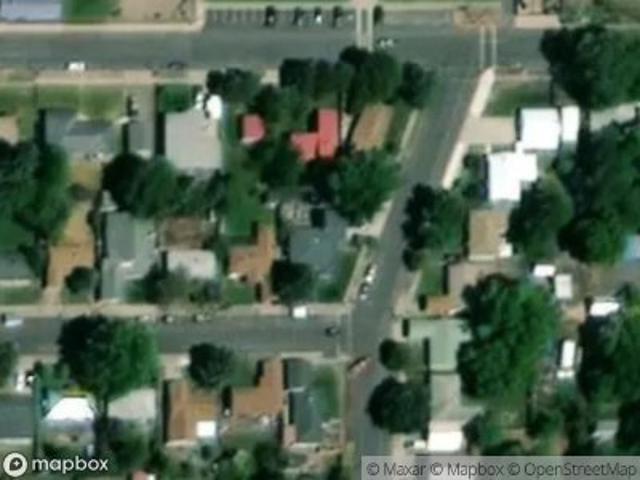 House for sale in Lakeview