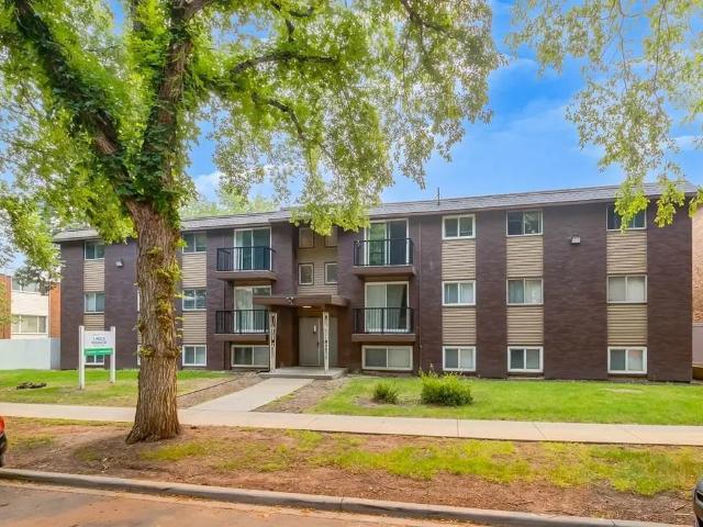 Apartment for rent in Wedgewood, Alberta