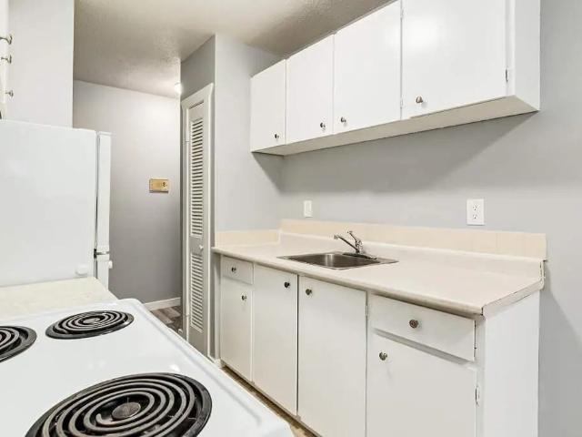 Apartment for rent in Cromdale, Edmonton