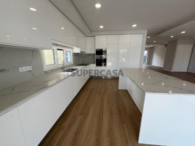 Casa venda em Odivelas, Bairro do Saramagal