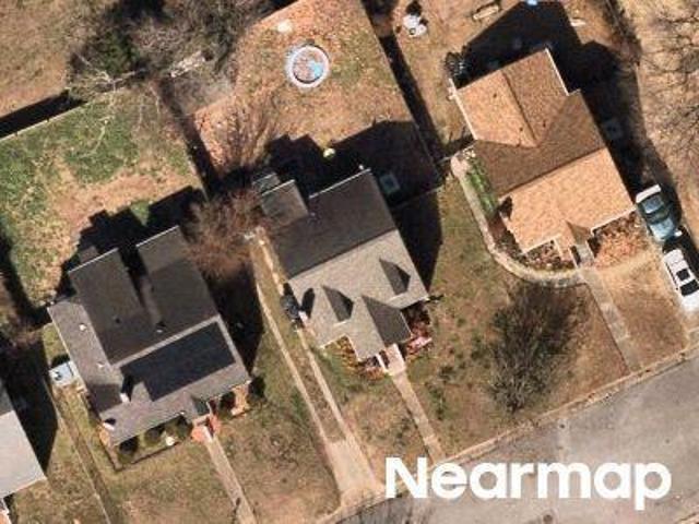 House for sale in Hampton