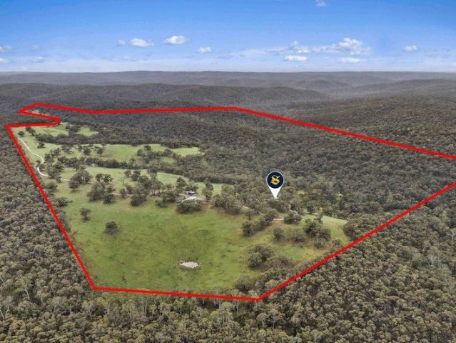 Cottage for sale in Berringa, Victoria