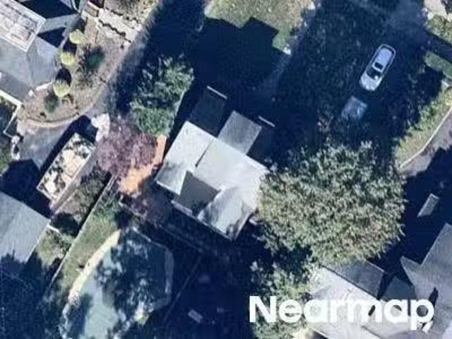 House for sale in Montclair