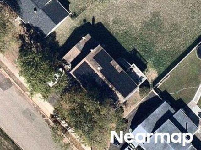 House for sale in Edison, New Jersey