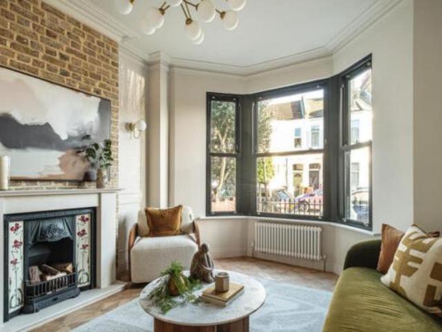 House for sale in Lyons, Greater London