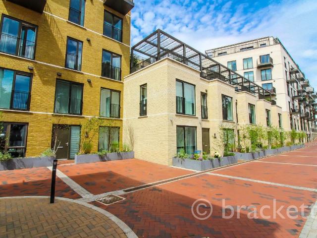 Apartment for rent in Broadwater Down, Sandown Park