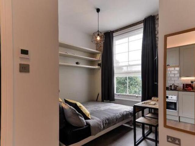 House for rent in Lyons, Greater London