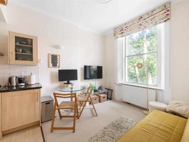 Apartment for rent in Notting Hill, Greater London