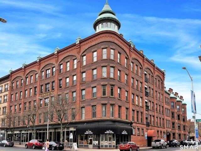 Condo for sale in Hartford, Connecticut