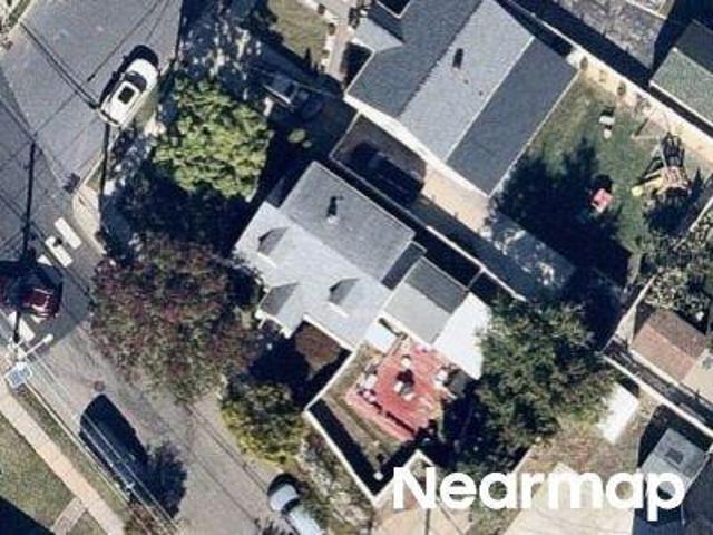 House for sale in Carteret